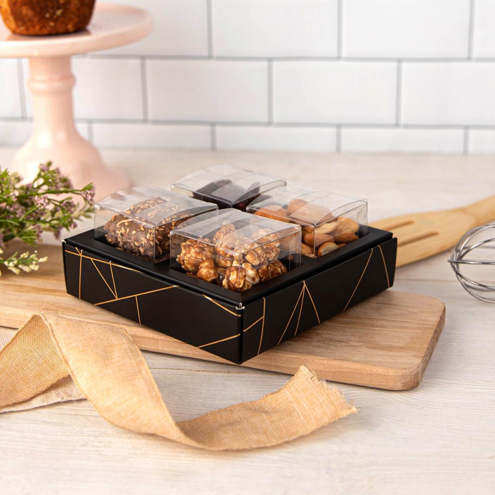 4 Square Shaped Clear Boxes With Square Tray Black 5.4" X 5.45" X 1.2"