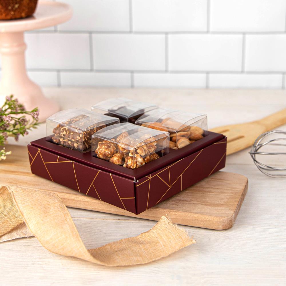 4 Square Shaped Clear Boxes With Square Tray Maroon 5.4" X 5.45" X 1.2"