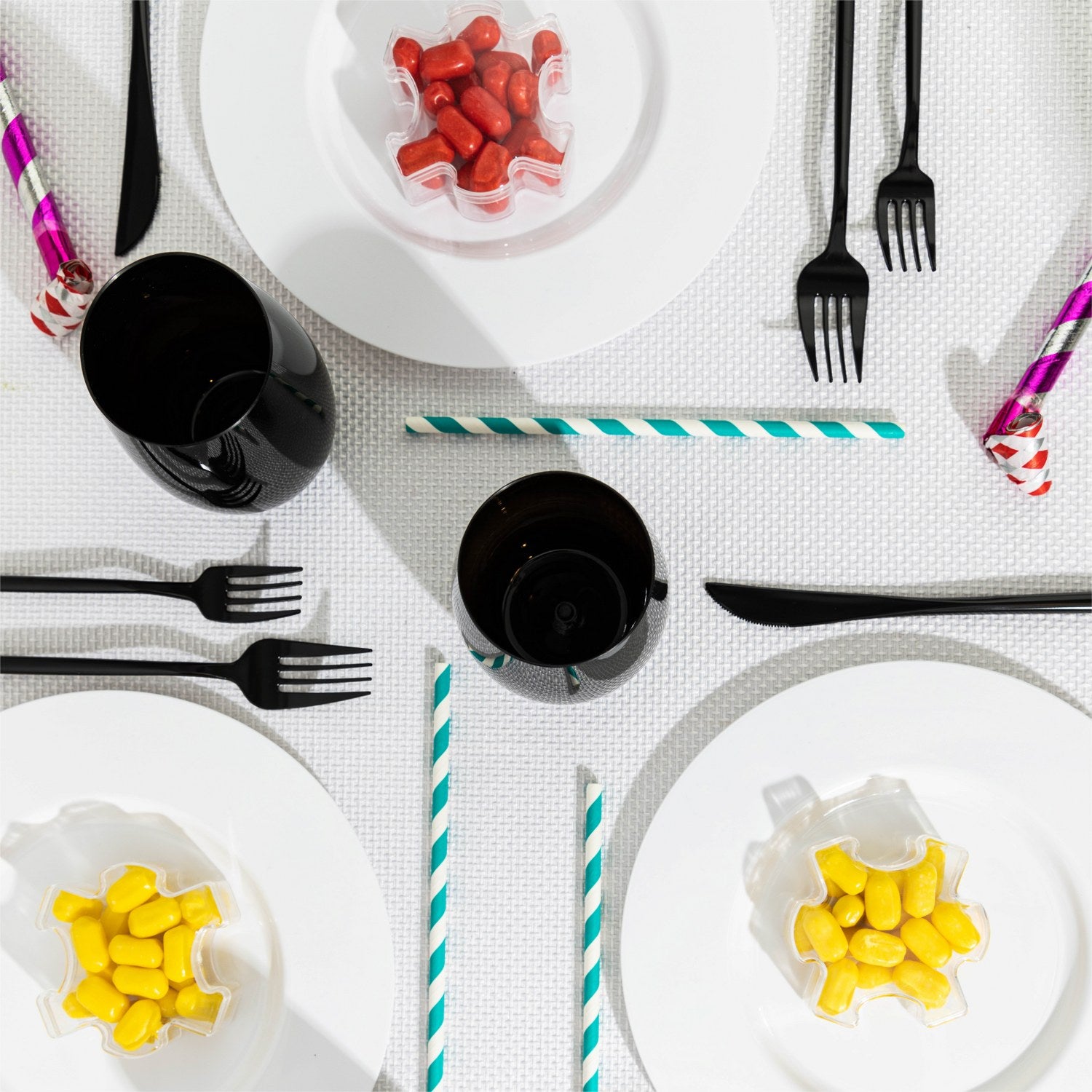 Hammont Puzzle Shaped Acrylic Candy Boxes 12 Pack 3.34"X0.98"