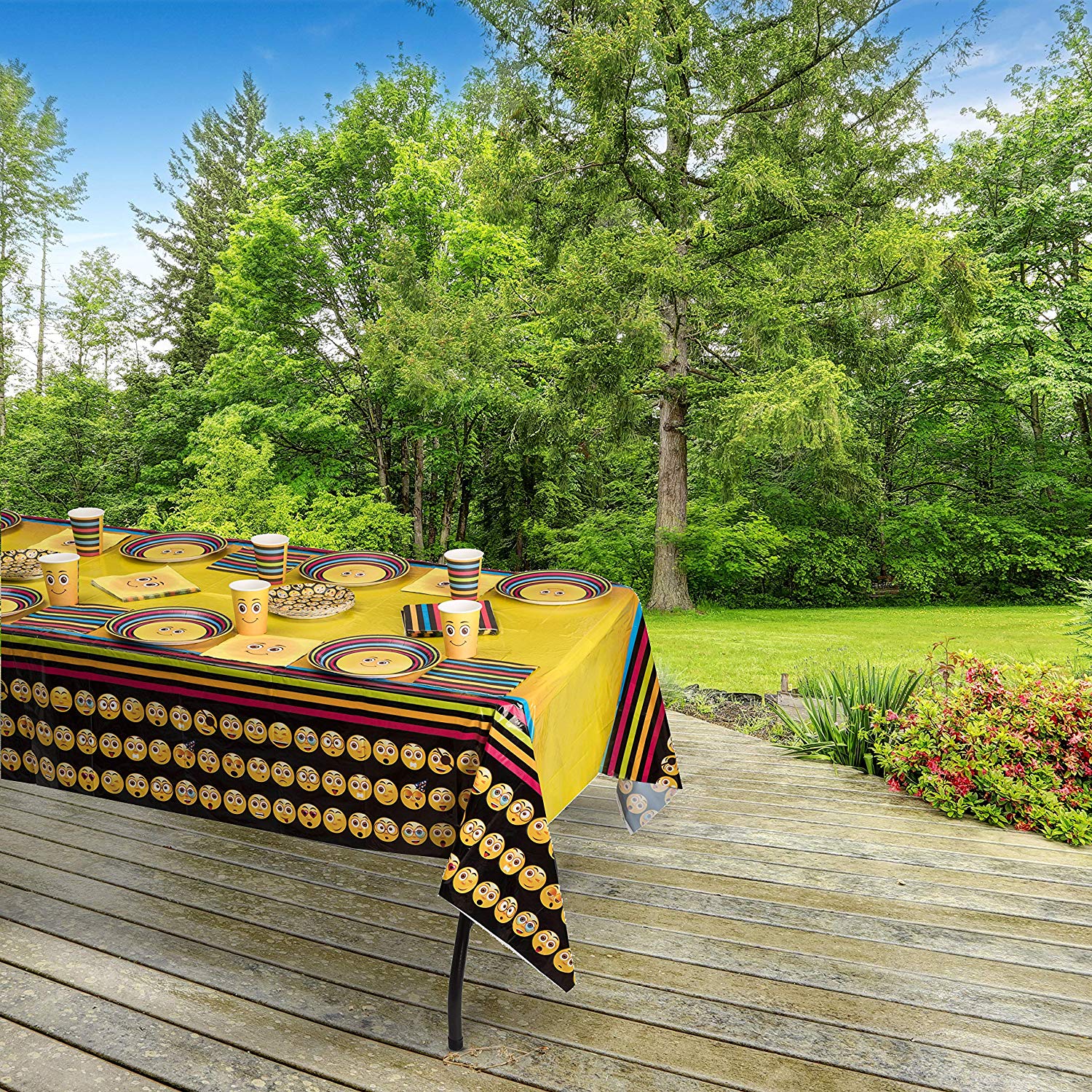 Emoji Party Supplies Tablecloth 54" 108" 4 Pack